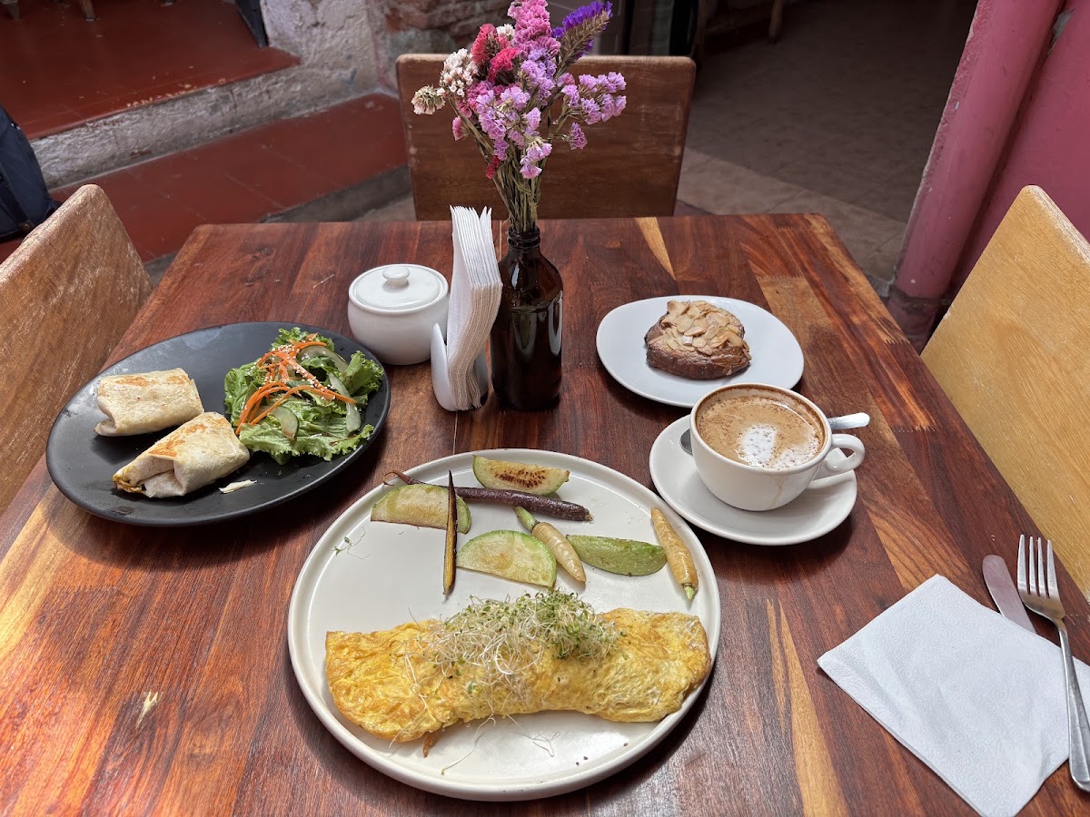 A.m. Siempre Cafe Photo 4