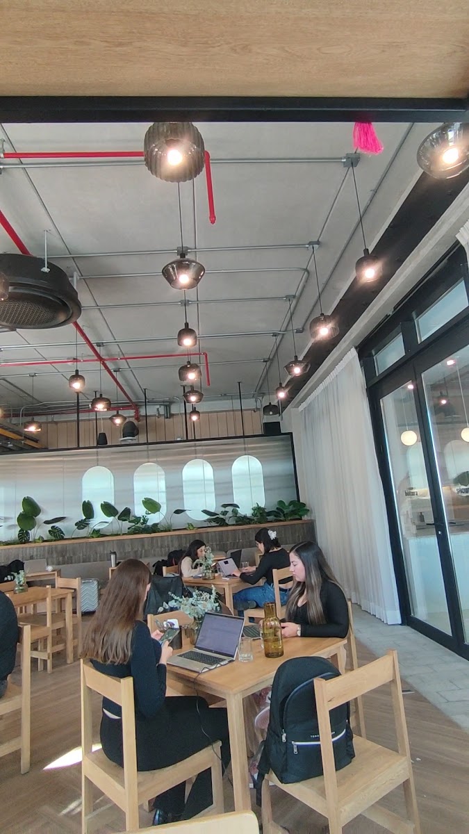 Amena Restaurante Photo 2