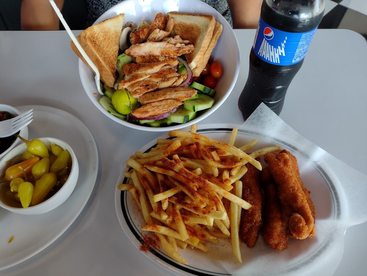Amerix Burger El Encino Photo 8