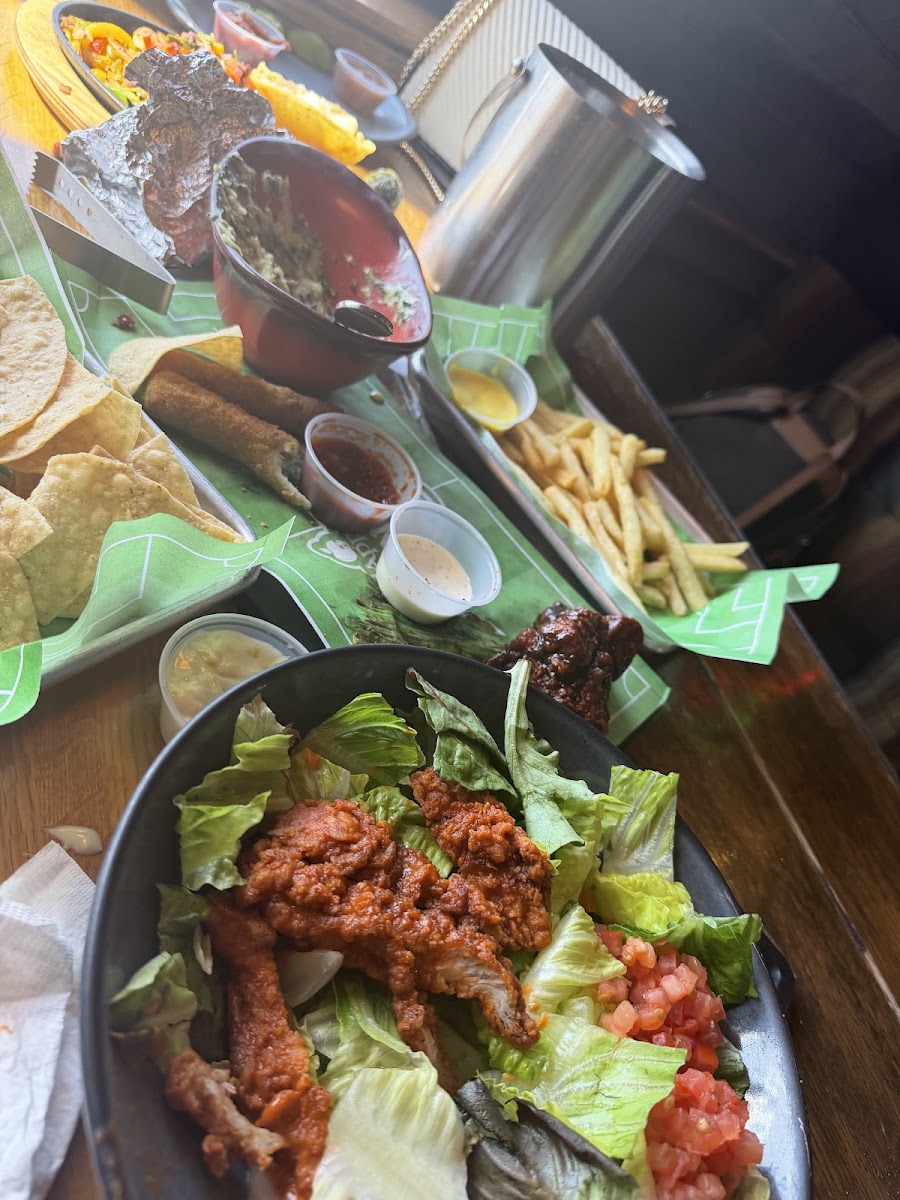 Applebee's Campos Eliseos Photo 4