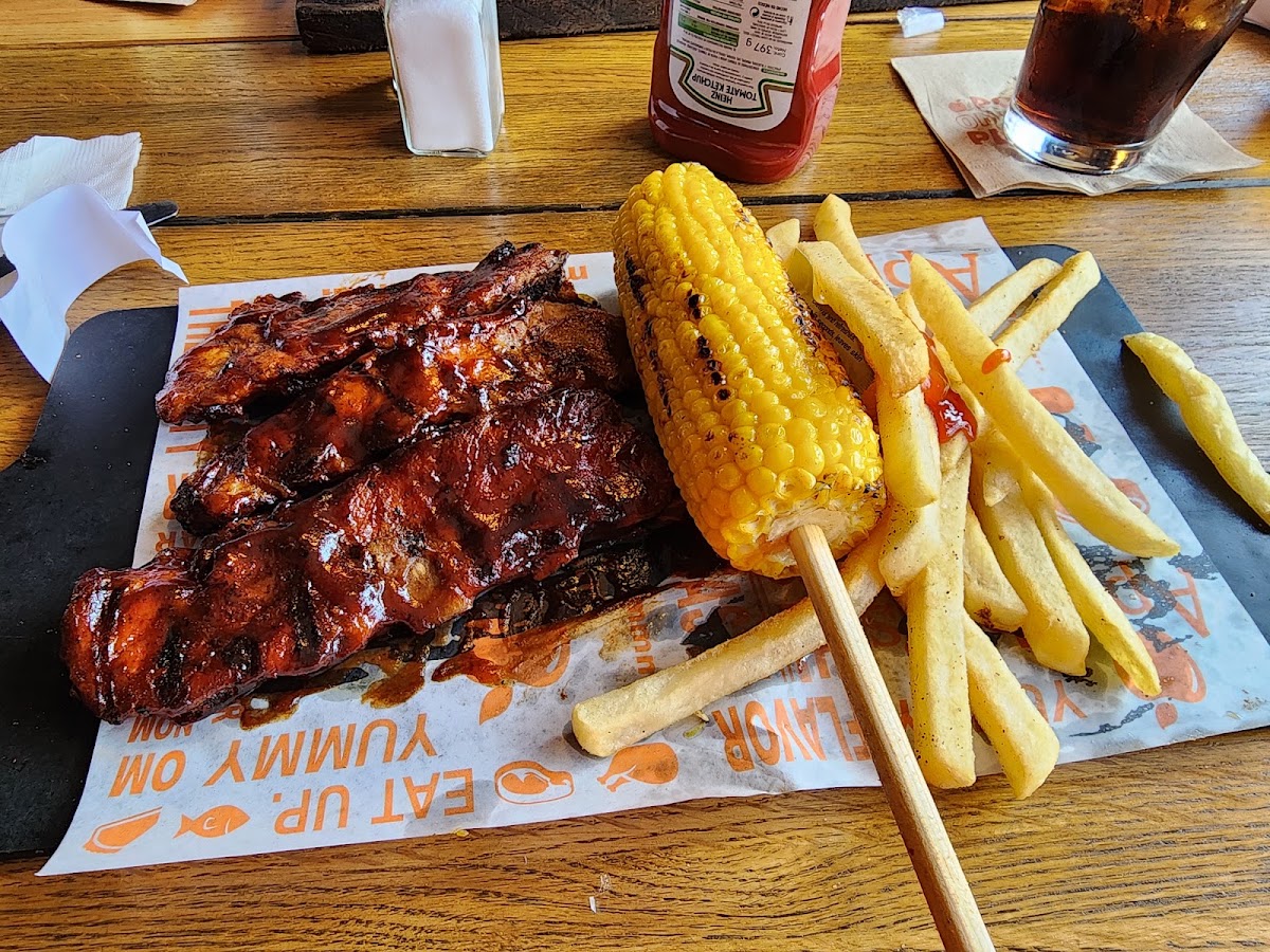 Applebee's Campos Eliseos Photo 6