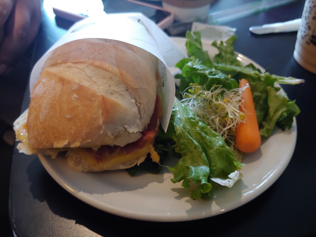 Aqueduct Cafe Photo 5
