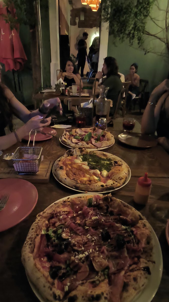 Archipielago Pizza Photo 2