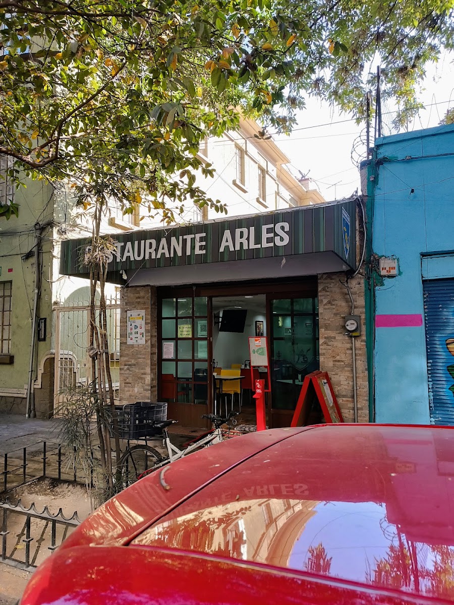 Arles