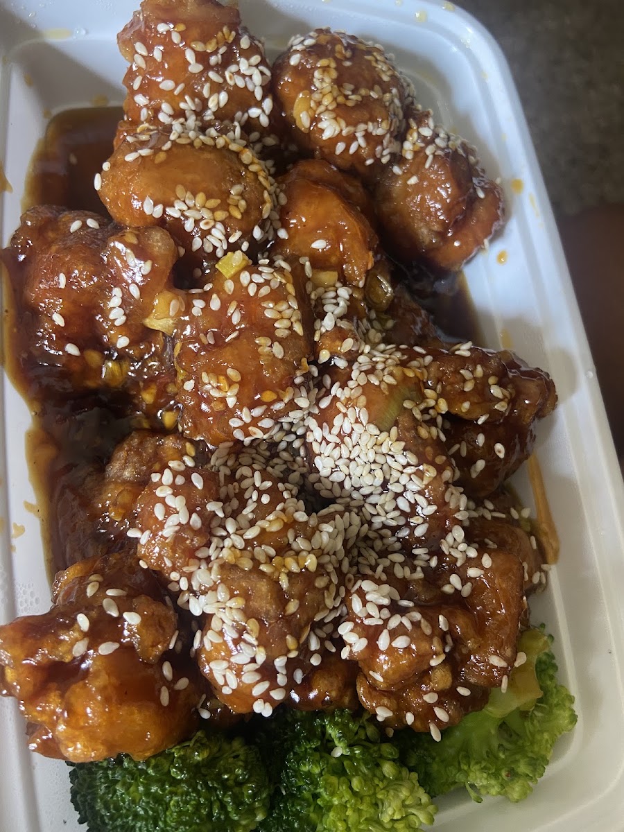 Asian Restaurant Photo 6