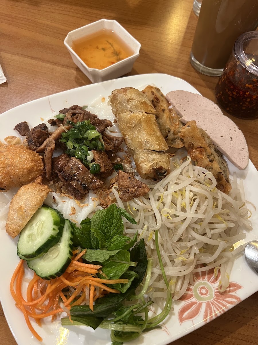Banh Cuon Thang Long Photo 5