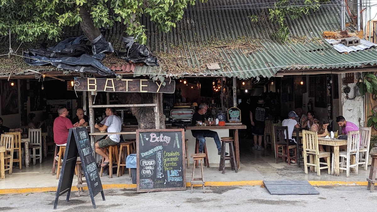 Batey Mojito And Guarapo Bar