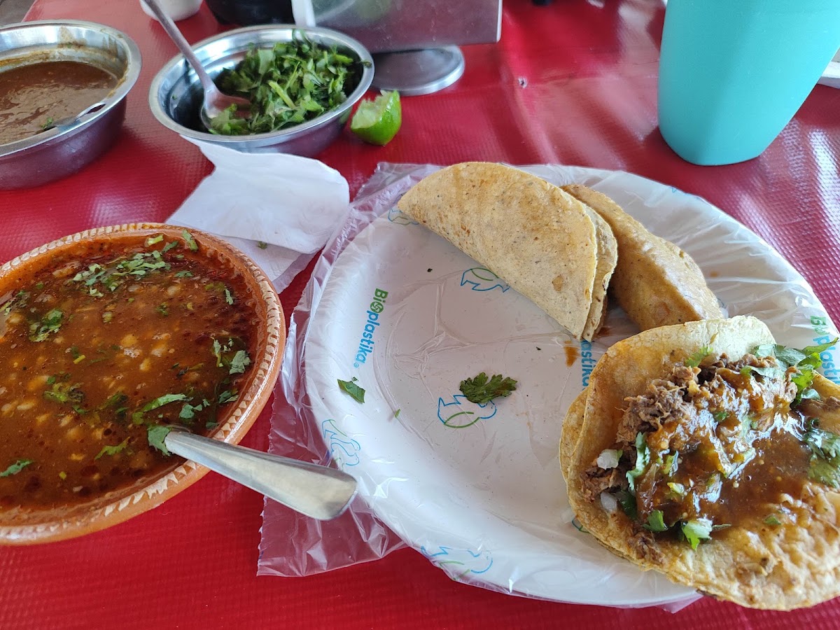 Birria Estilo Jalisco, Los Tapatios Photo 2