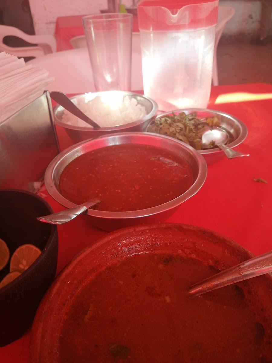 Birria Estilo Jalisco, Los Tapatios Photo 7