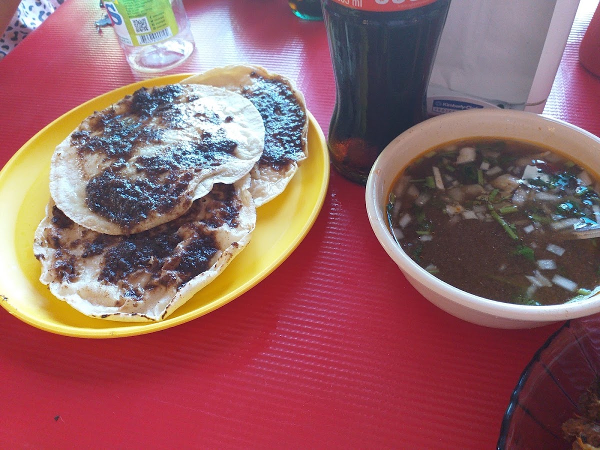 Birria Los Chiveros Photo 7