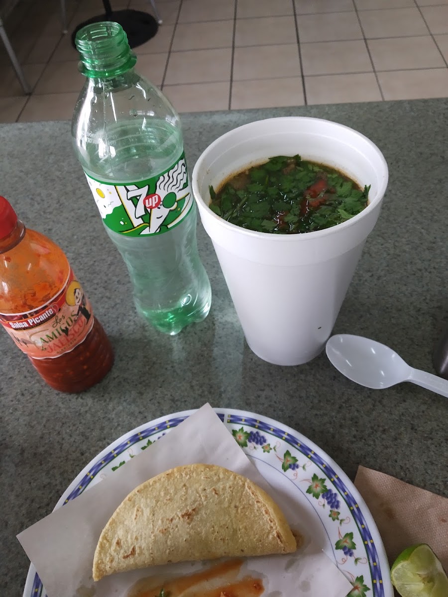 Birrieria Los Amigos De Jalisco - Prohogar Photo 6
