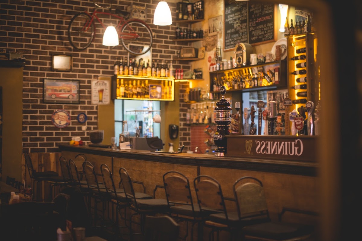 Bistro 77