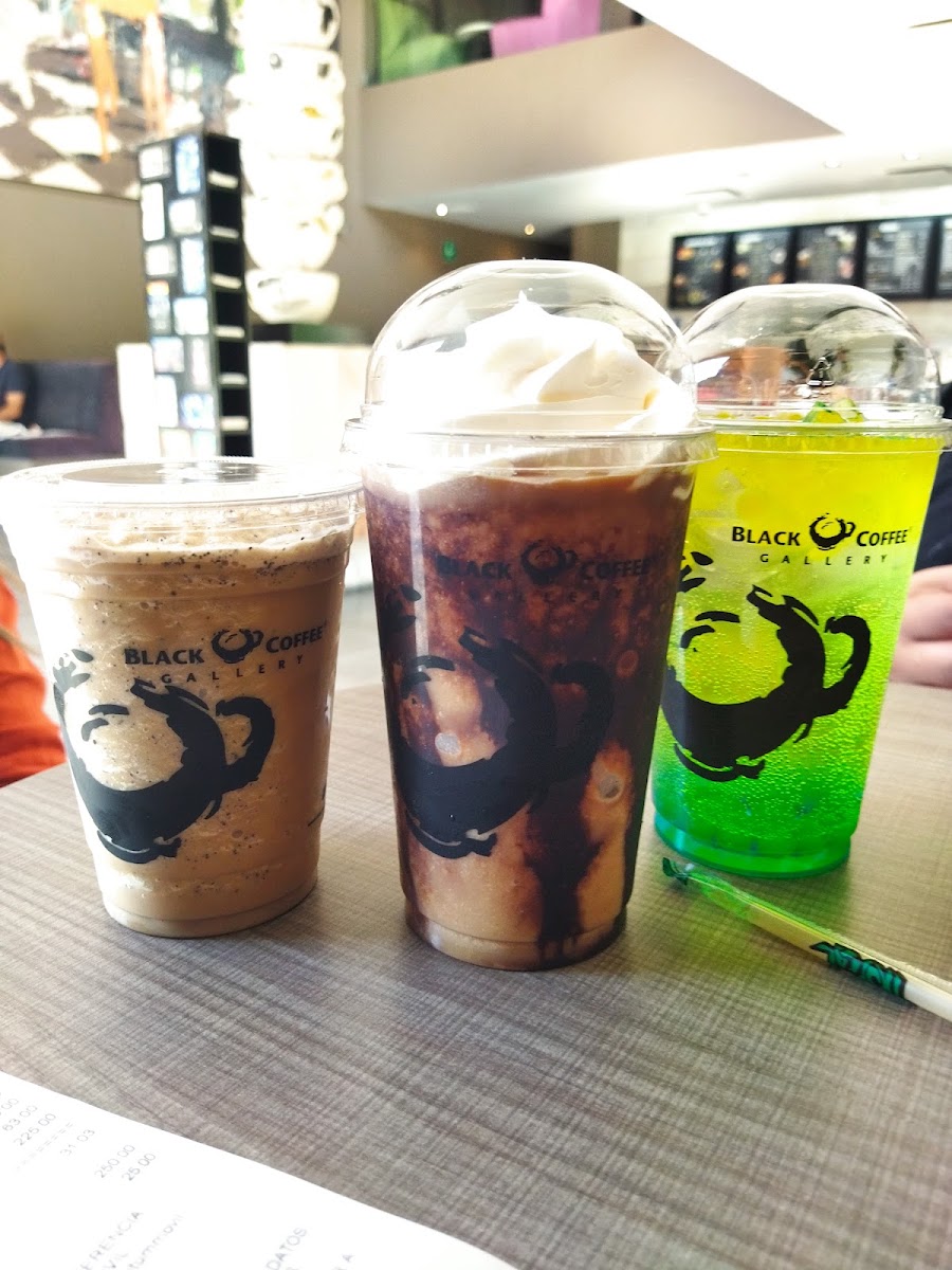 Black Coffee Gallery Tepeyac Photo 7