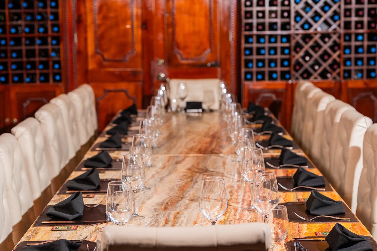Bovinos Steakhouse & Seafood Cancun