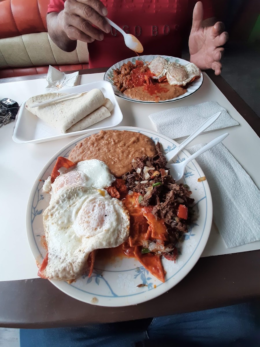 Burritos Los Metiches Photo 5