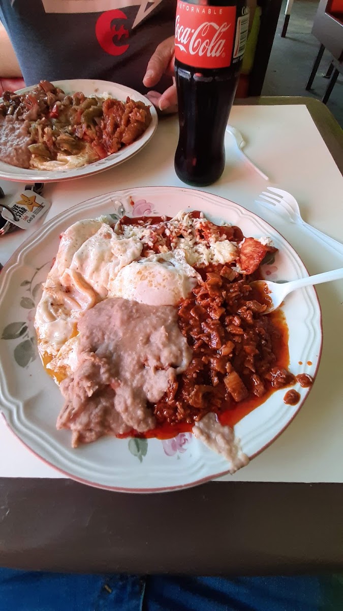 Burritos Los Metiches Photo 9