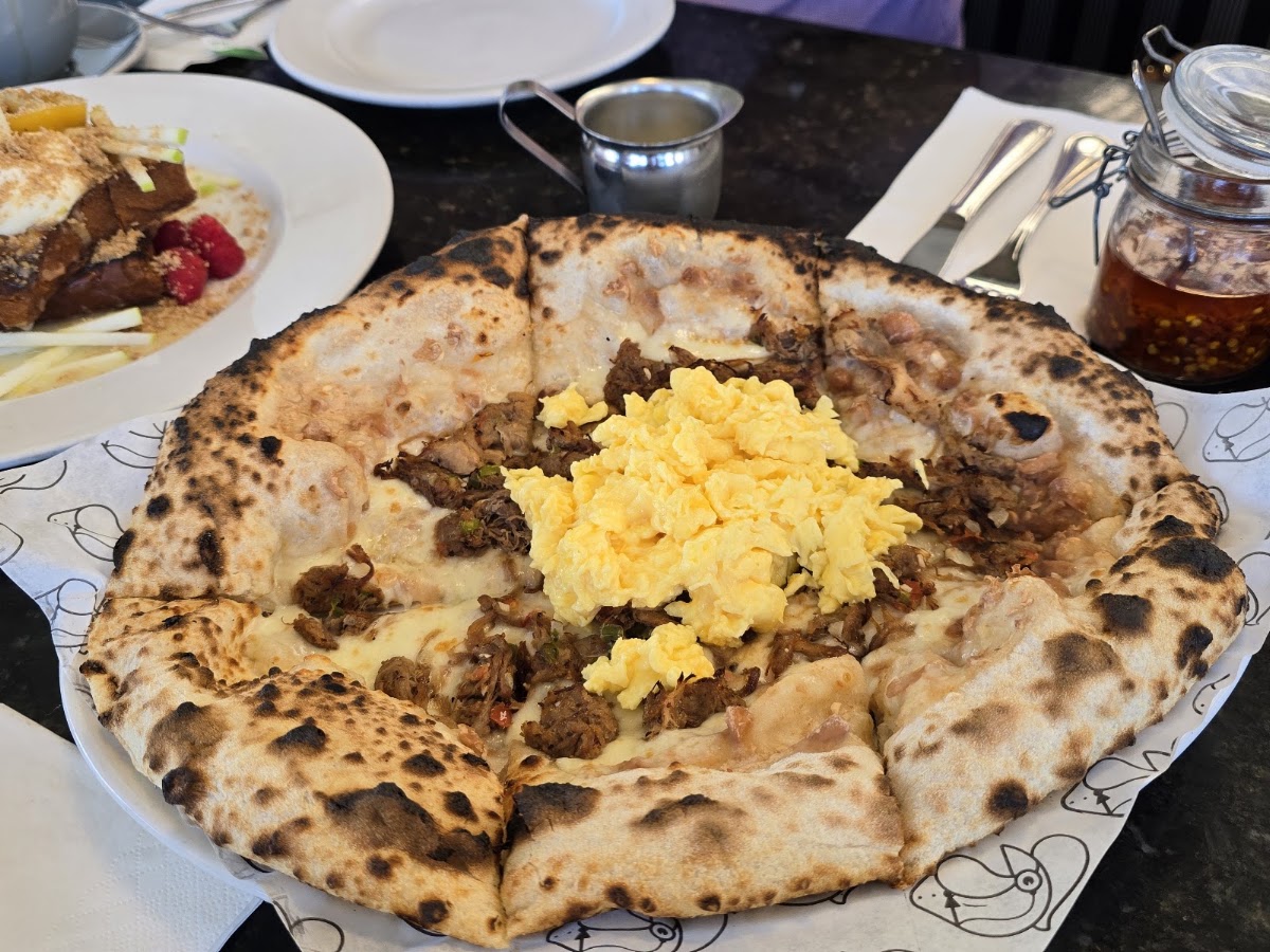 Caccio Pizza & Rotisserie Photo 4