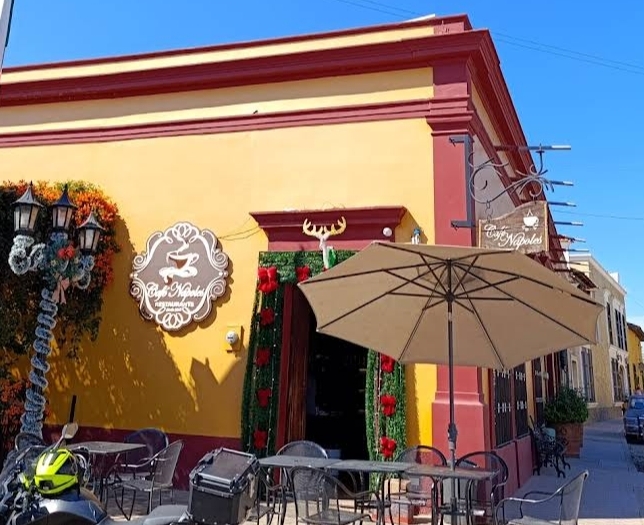 Cafe Napoles