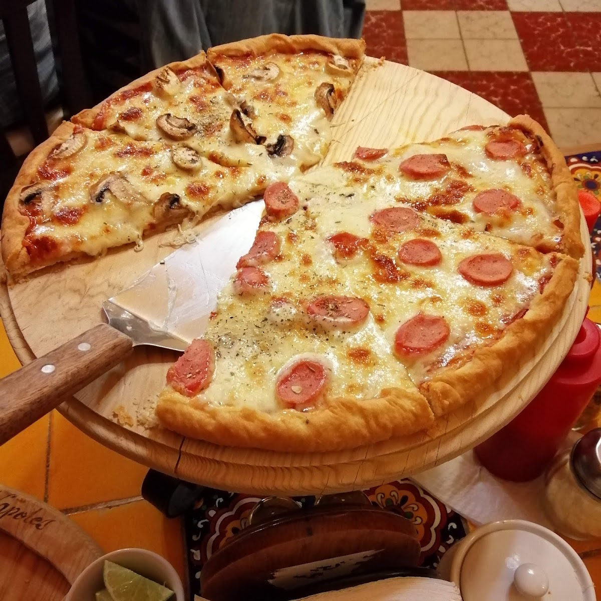 Cafe Napoles Photo 10