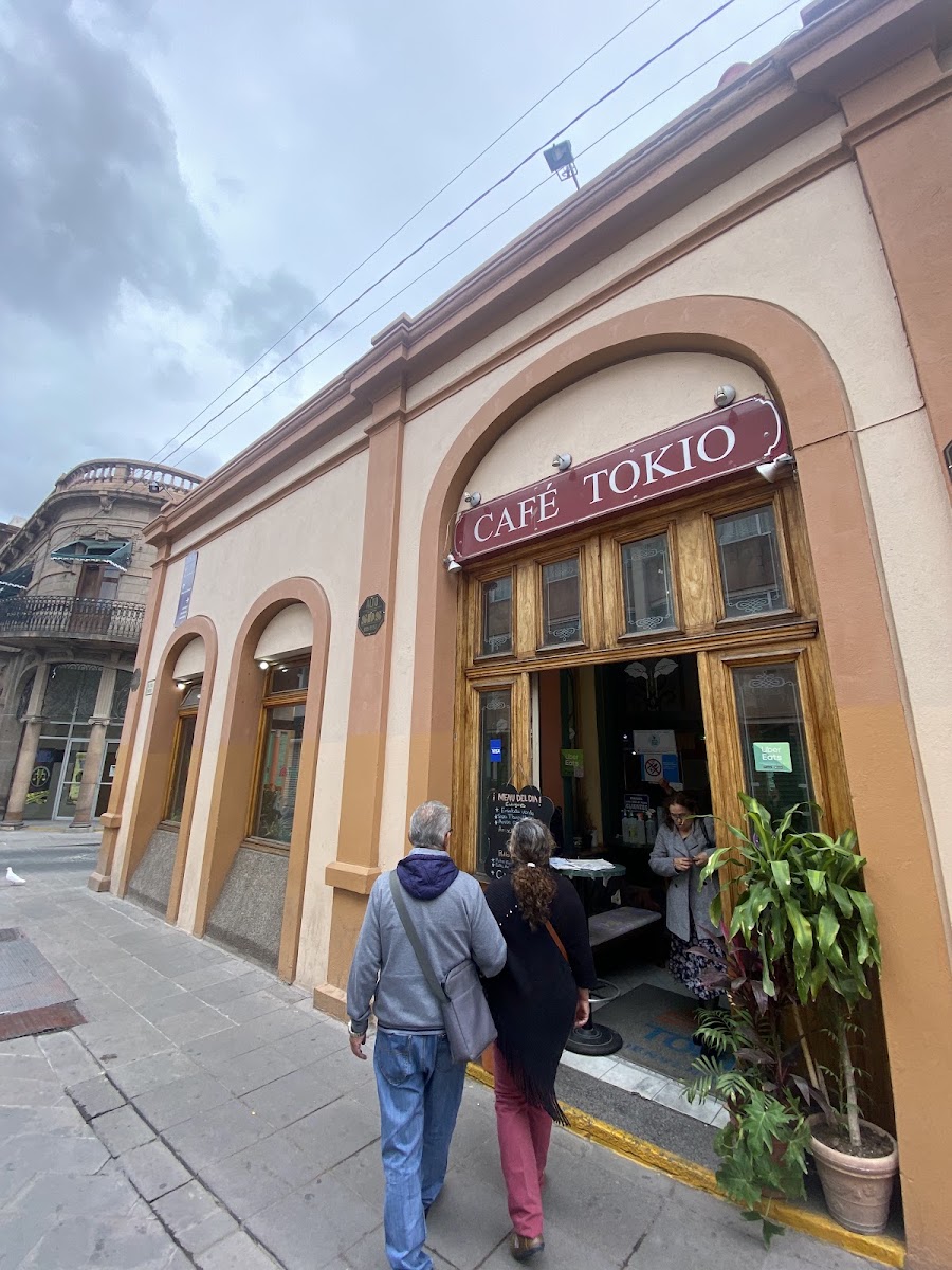 Cafe Tokio Photo 4