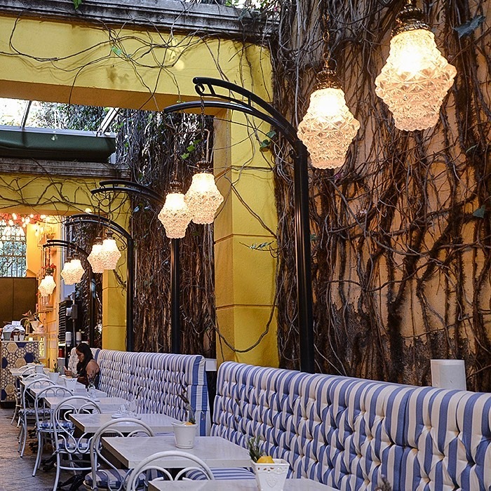 Cafe Tres Abejas
