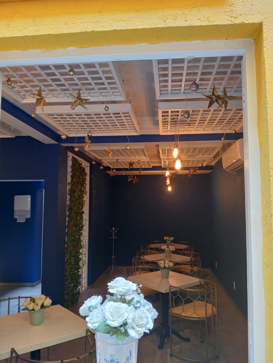 Cafe Tres Abejas Photo 3