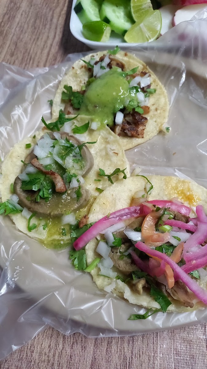 Calle Del Taco Photo 5