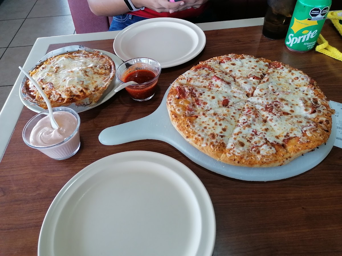Carimali Pizza Photo 5