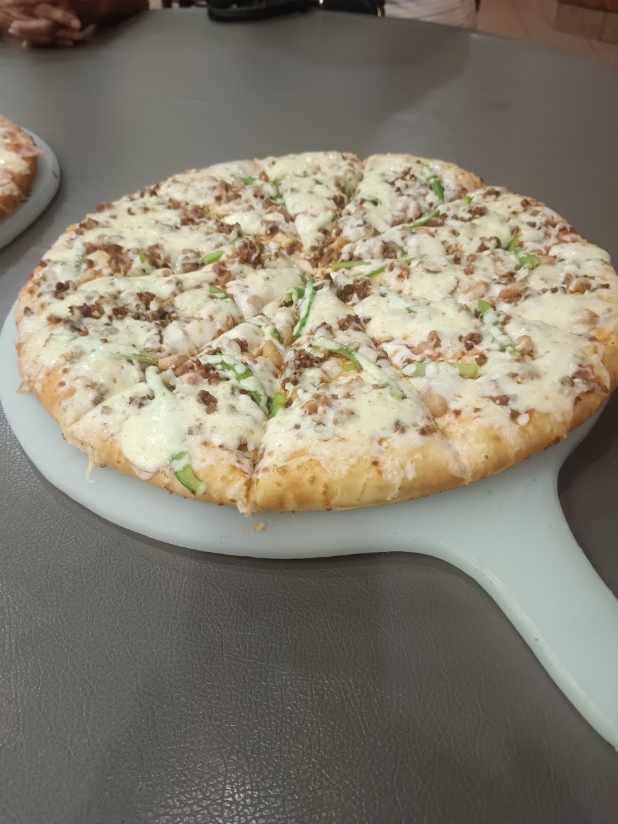Carimali Pizza Photo 8