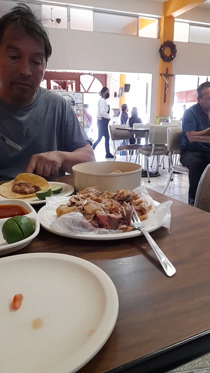 Carnitas El Chacho Photo 2