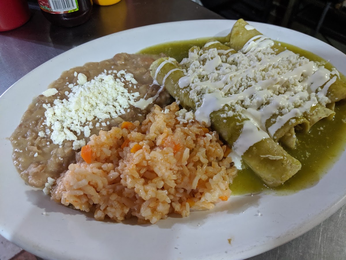 Carnitas Vicente Photo 3