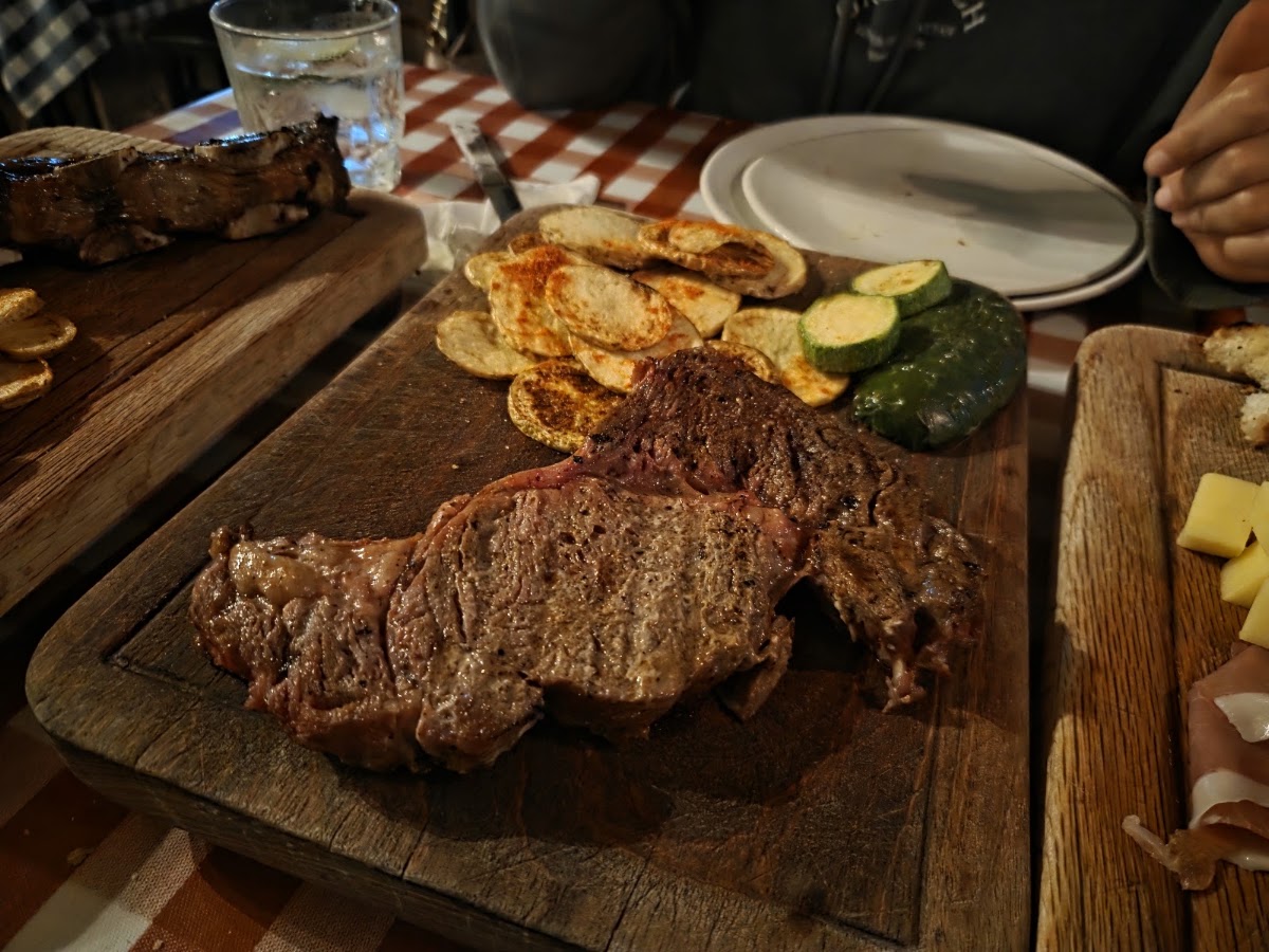 Che.... Parrillada Argentina Photo 3