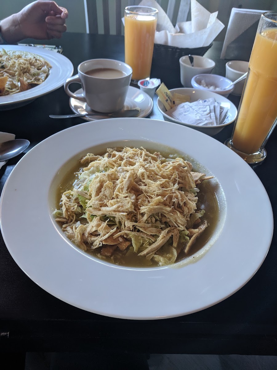 Chilaquiles Aldama San Isidro Photo 8