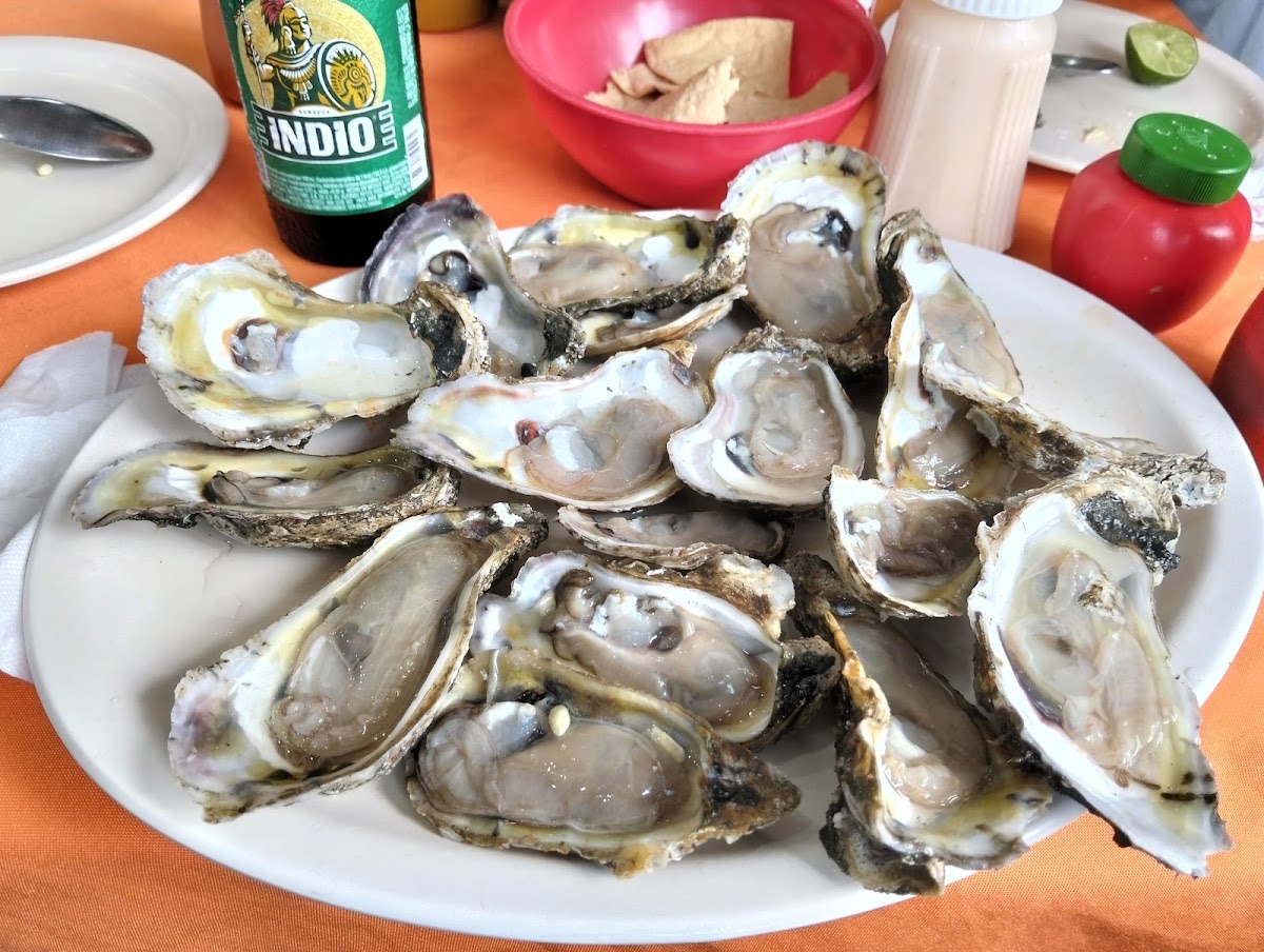 Cocteleria Y Mariscos Tono Bayon Photo 4