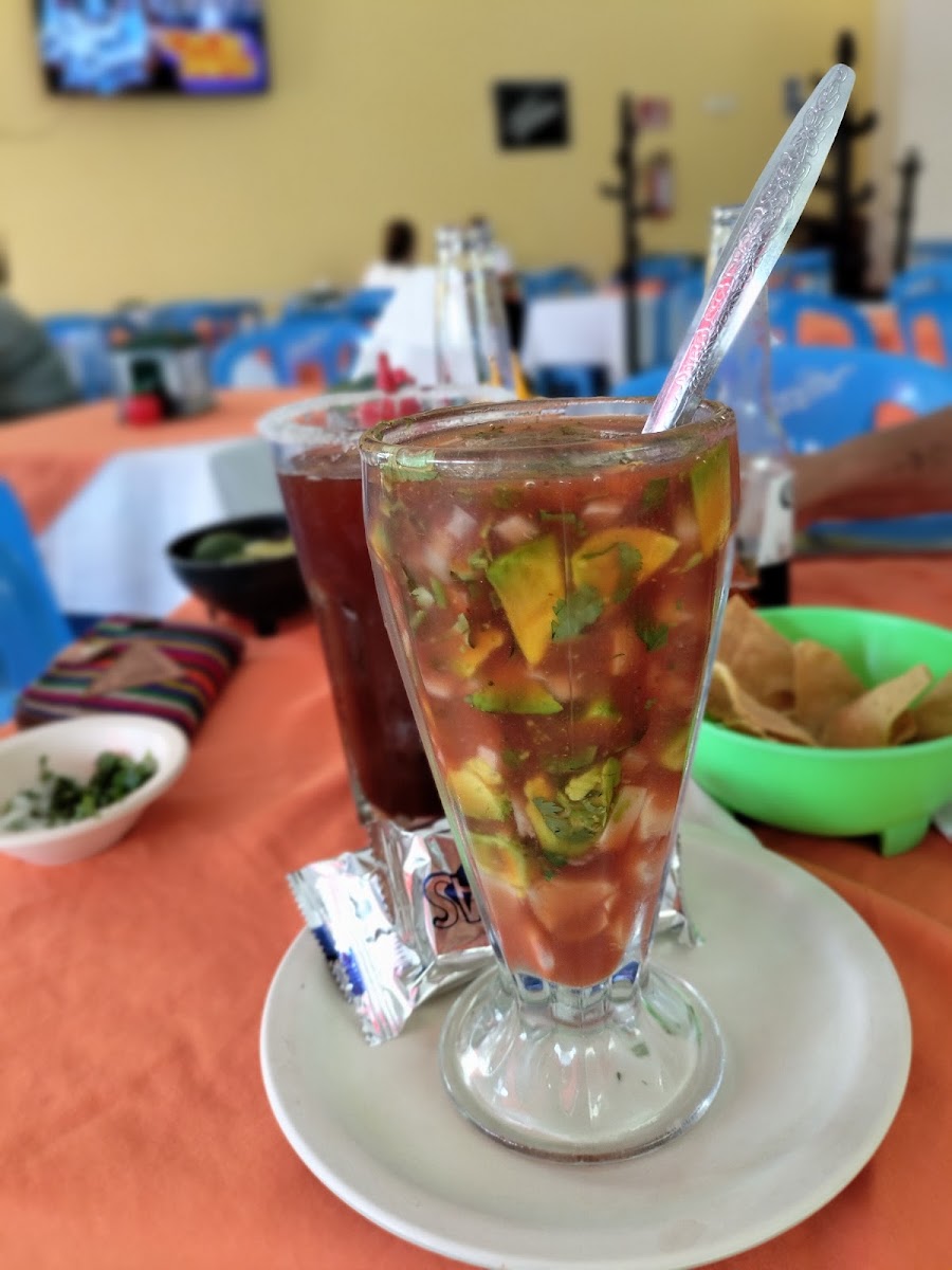 Cocteleria Y Mariscos Tono Bayon Photo 7