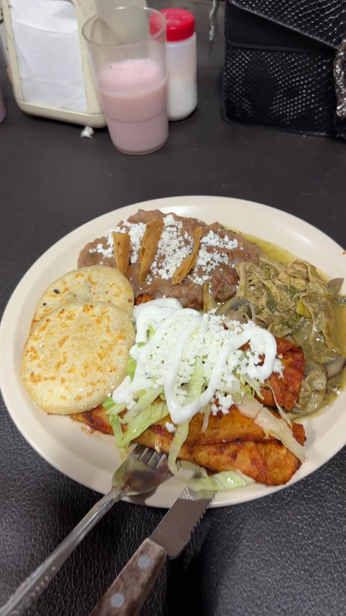 Comal antojitos mexicanos Photo 2