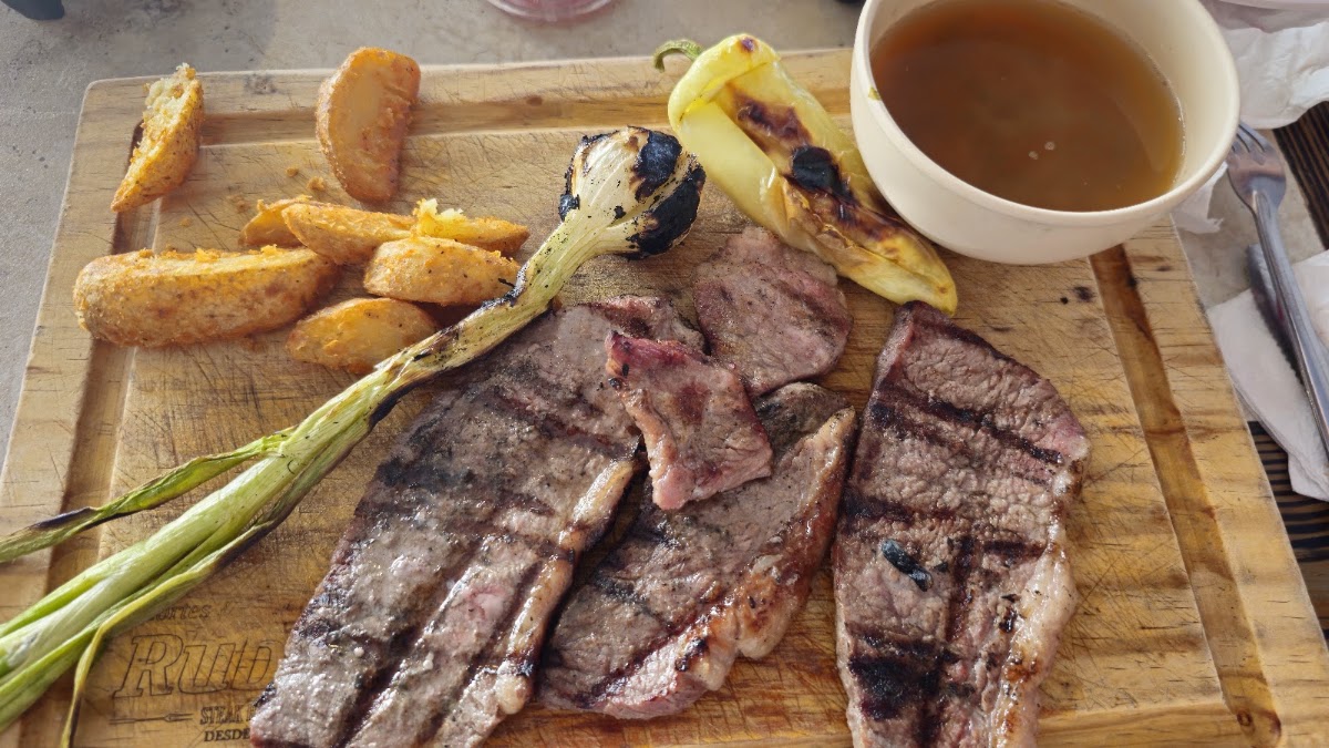 Cortes Y Carnes Asadas Ruben Photo 3
