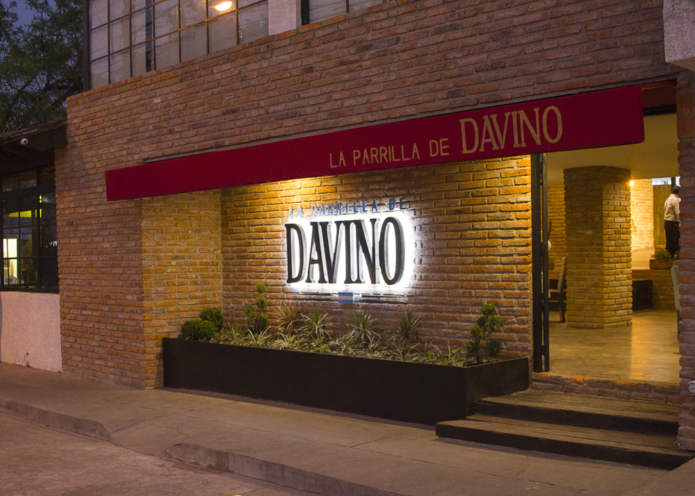 Davino Cortes Premium