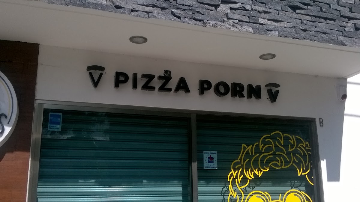 Demetrio's Pizza Porn Americas