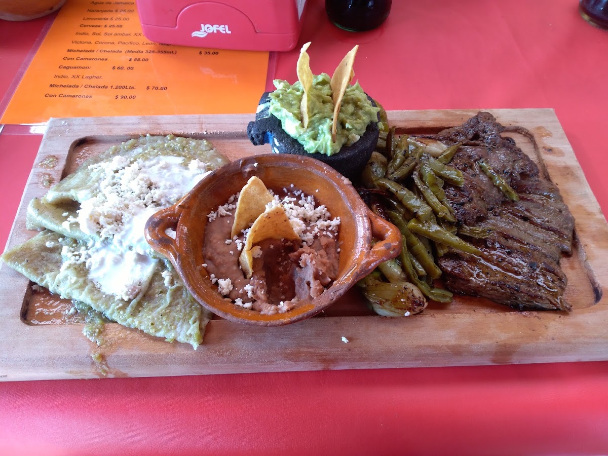 Doña Chuy Restaurant Bar Photo 7