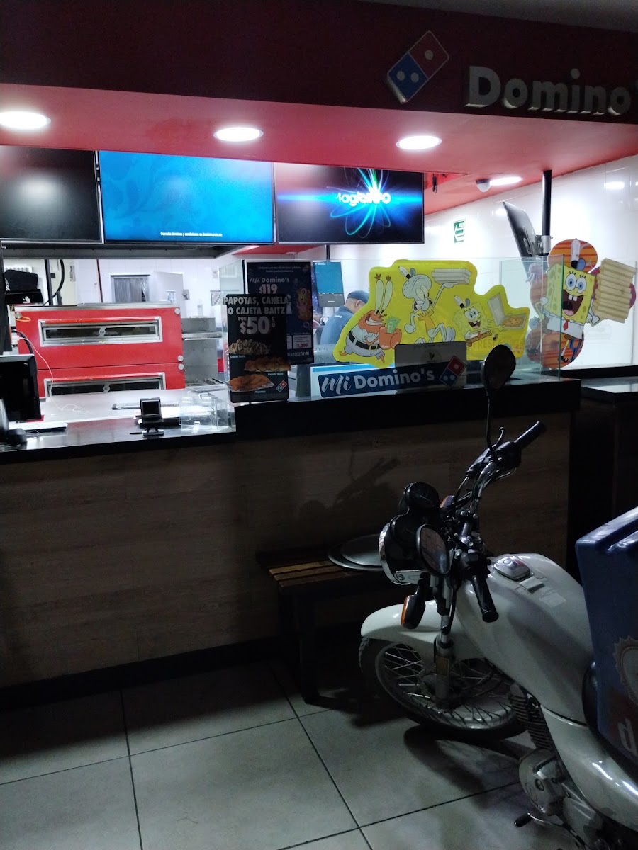 Domino's Mty Economax Photo 2