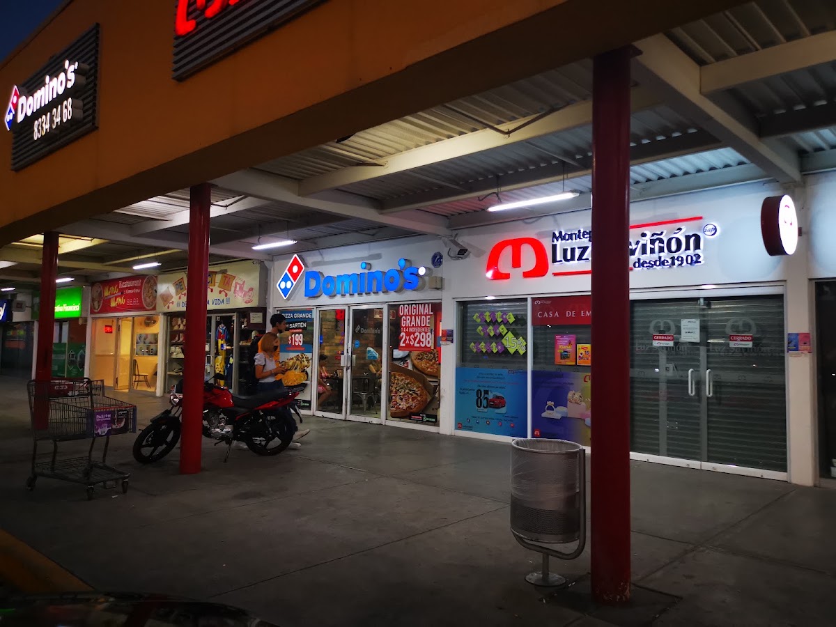 Domino's Mty Economax Photo 4