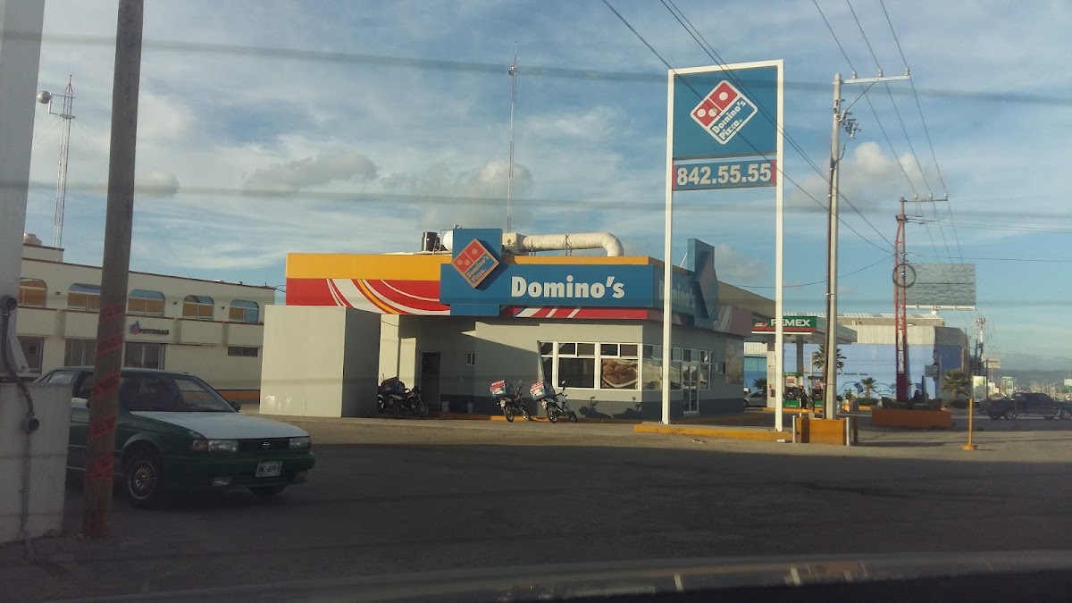 Domino's Pizza Aguaje Photo 3