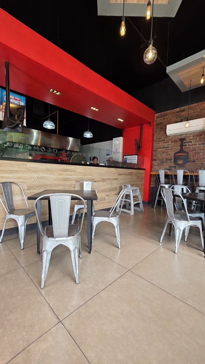 Domino's Pizza Photo 3
