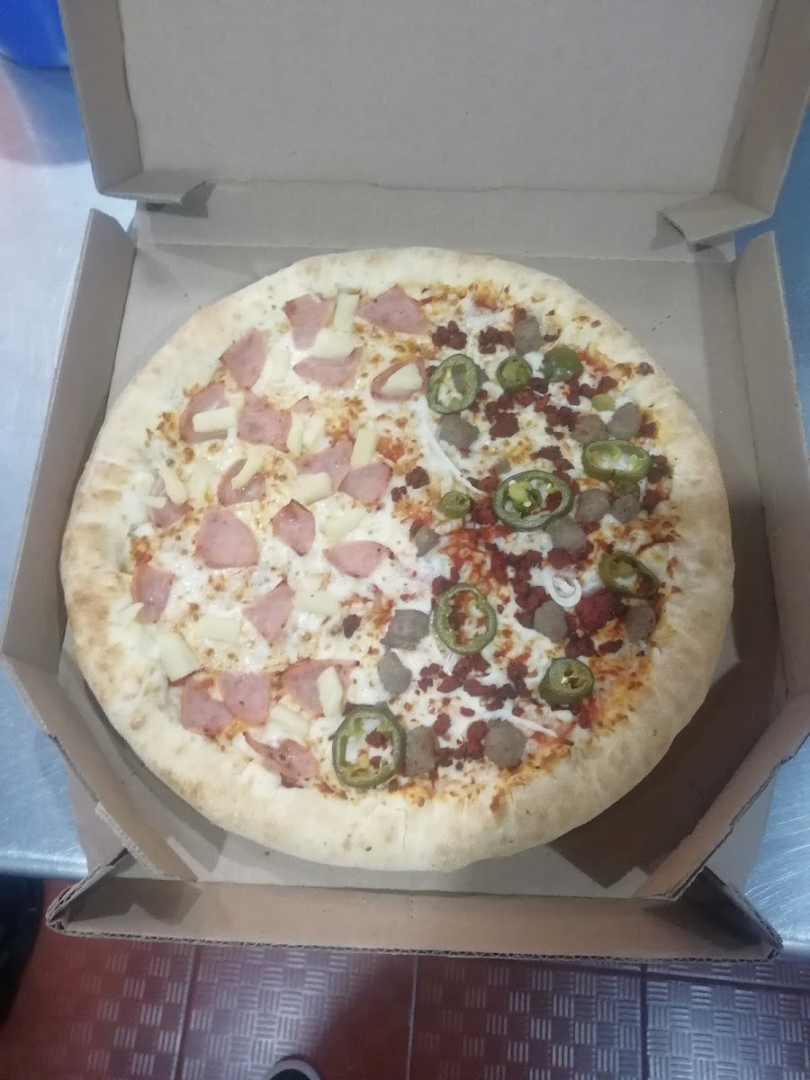 Domino's Pizza Photo 6