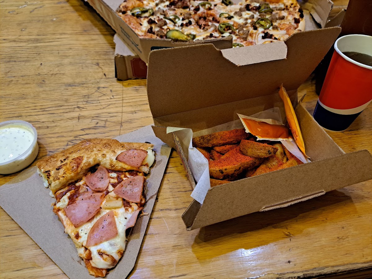 Domino's Puerto Real Photo 9