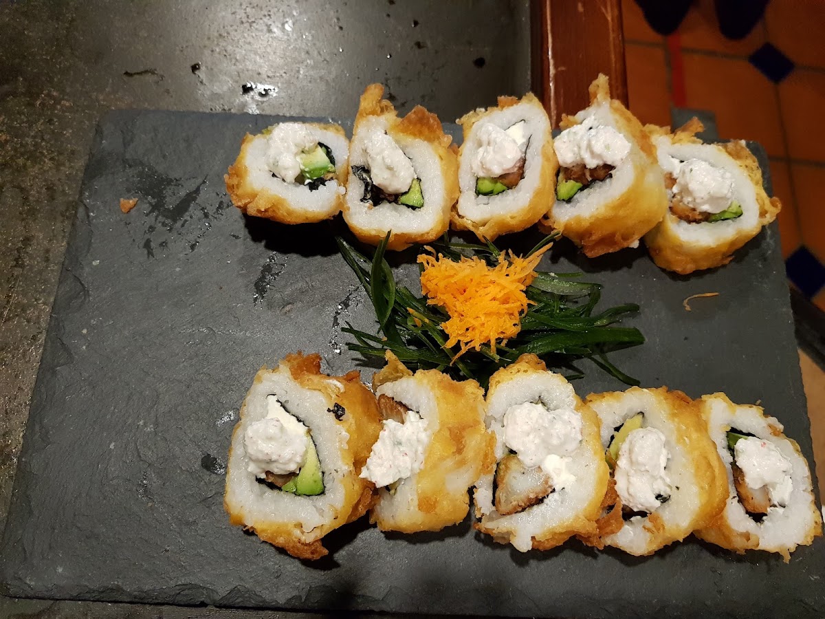 El Acueducto Mariscos Sushi Bar Photo 5