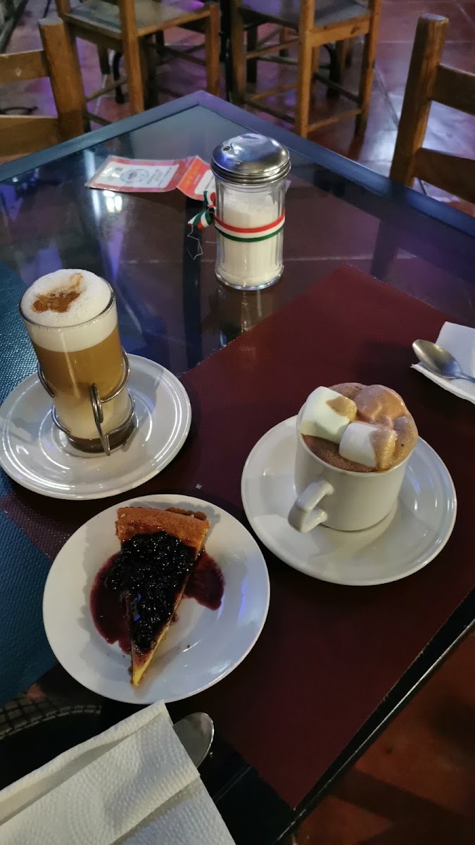 El Cafe Del Zaguan Photo 8