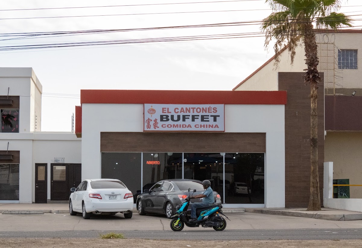 El Cantones Buffet Comida China