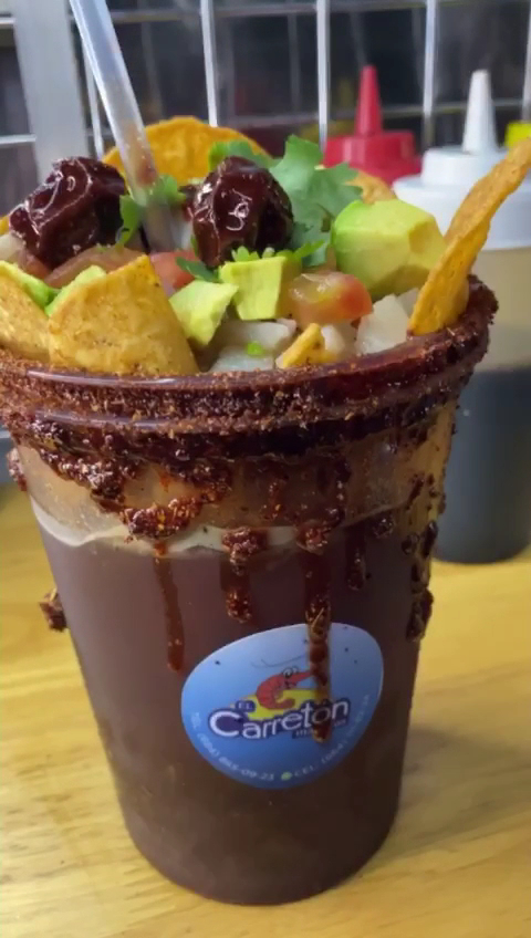 El Carretón mariscos Photo 2